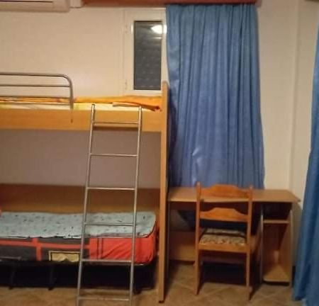 Melana Apartment Тирос Экстерьер фото